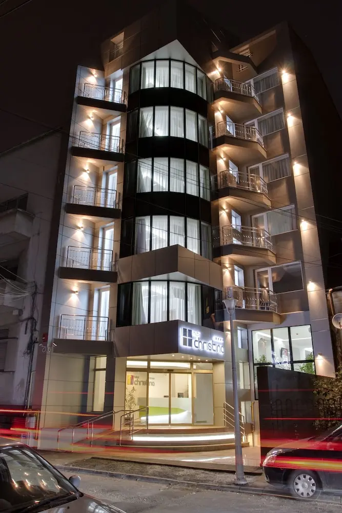 Hotel Christina, Primary image