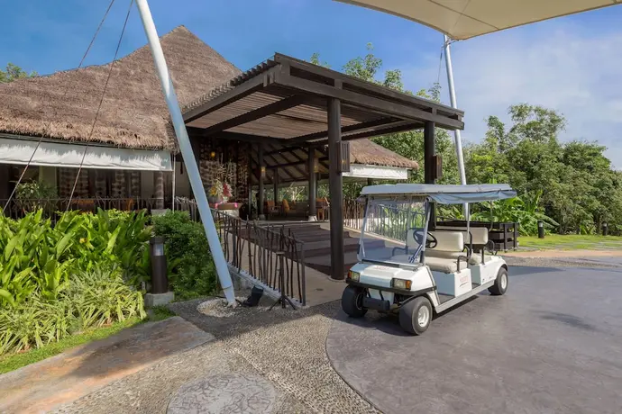 The Vijitt Resort Phuket, Reception