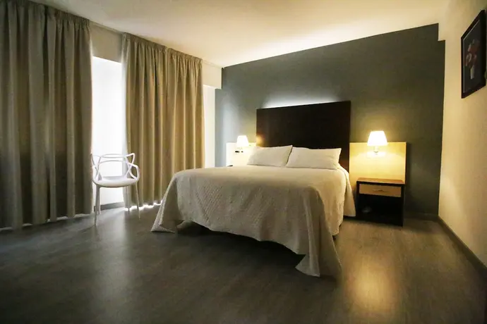 Nest Style Santiago, Primary image