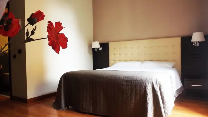 Hotel Nautilus, Primary image