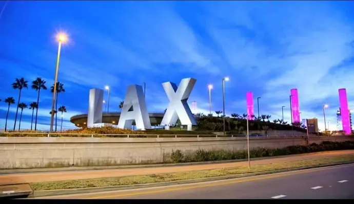 LAX guest house, Primary image