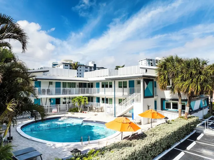 Rolo Beach Hotel, Primary image