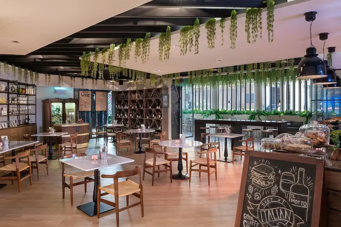 JA Ocean View Hotel, Jumeirah Beach Dubai, Primary image