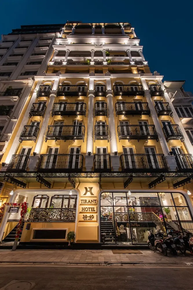 Tirant Hotel, Primary image