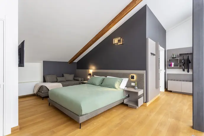 Habitat Guest House, Primary image