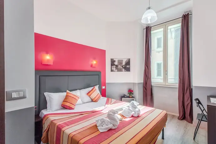 MF Hotel, Primary image