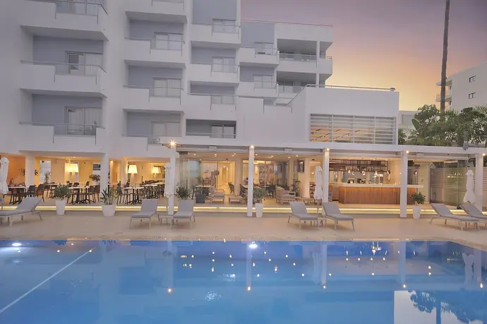 Okeanos Beach Boutique Hotel, Primary image