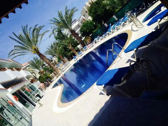 Moniatis Hotel, Primary image
