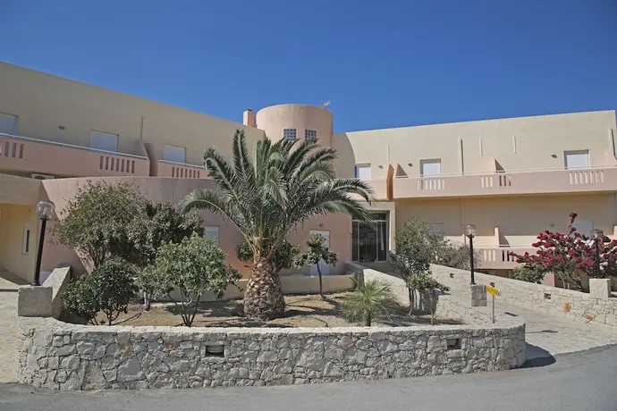 Hotel Sea Breeze, Primary image