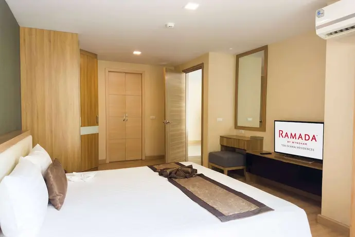 Ramada by Wyndham Bangkok Ten Ekamai Residences, Primary image