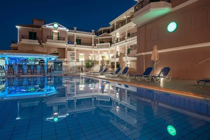 Alamis Hotel & Apartments, Primary image