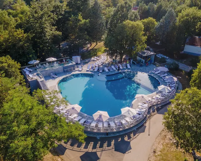 FoRest Village Resort, Primary image