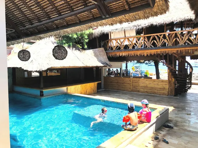 Samba Villas, Primary image