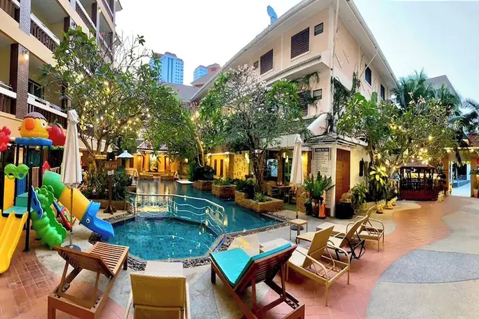 Aiyaree Place Hotel, Primary image