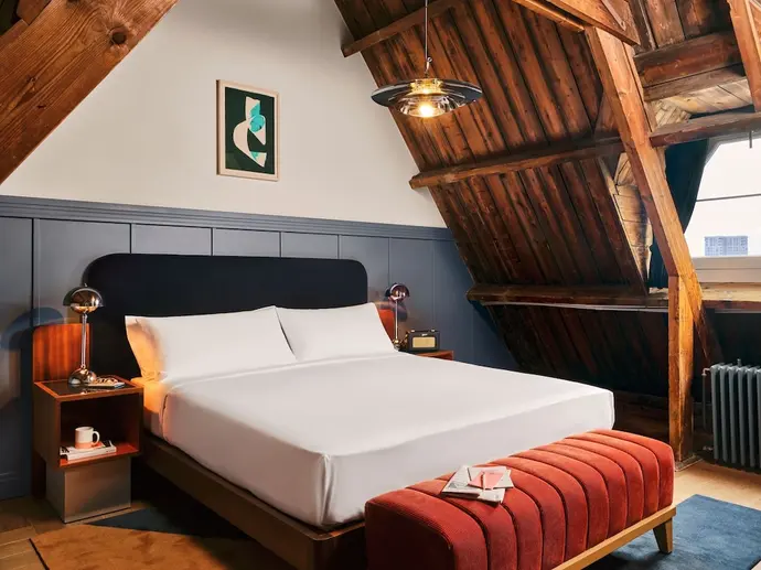 The Hoxton, Lloyd Amsterdam, Primary image