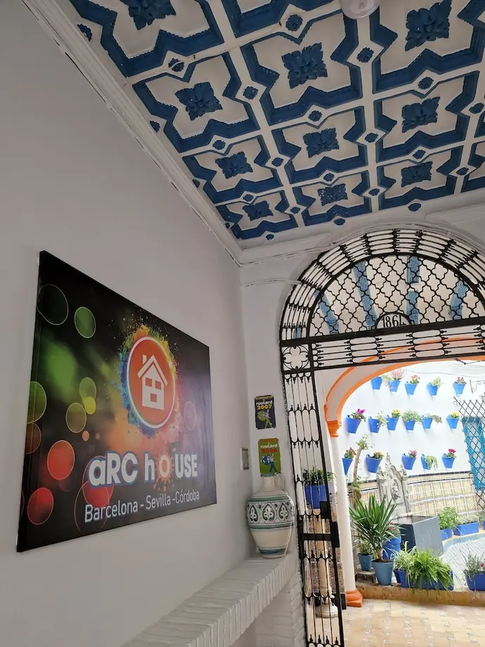 Arc House Mezquita - Adults Only, Interior entrance