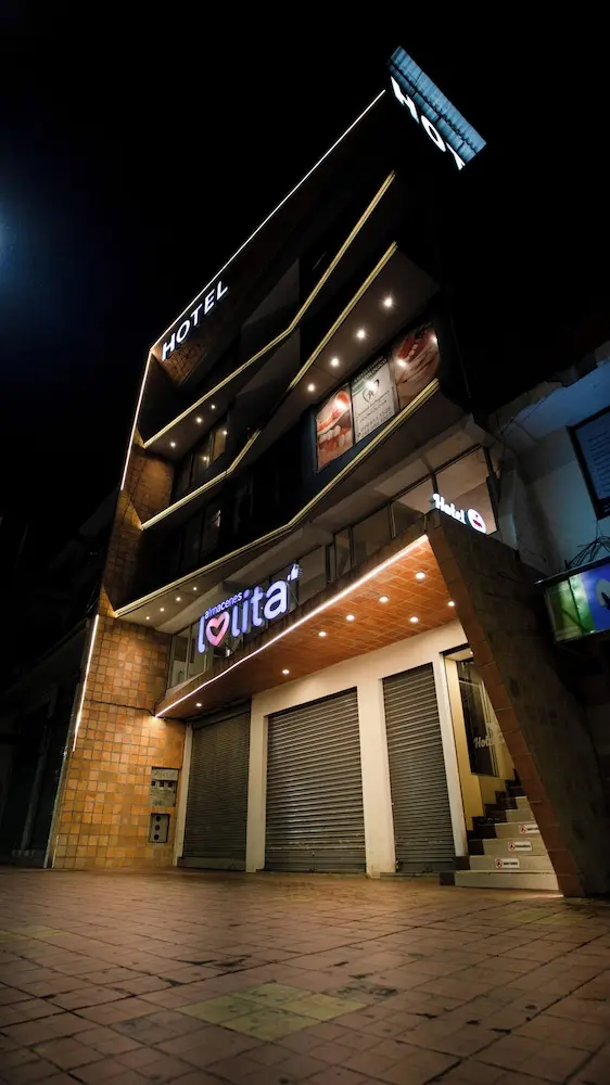 Hotel Cisne, Primary image