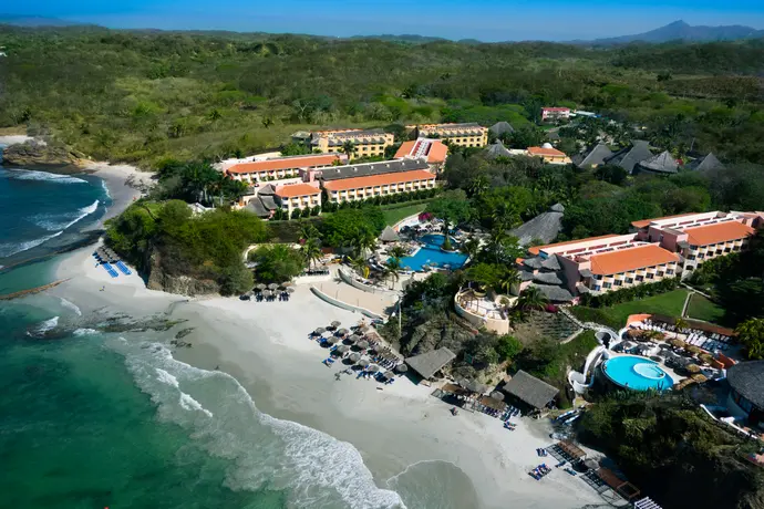 Grand Palladium Vallarta Resort and Spa All Incl, General view
