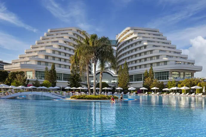 Miracle Resort, General view