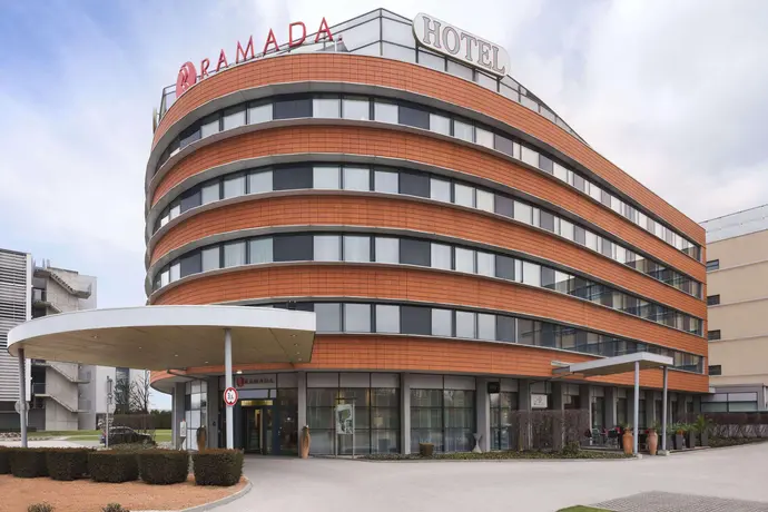 Ramada By Wyndham Graz, General view