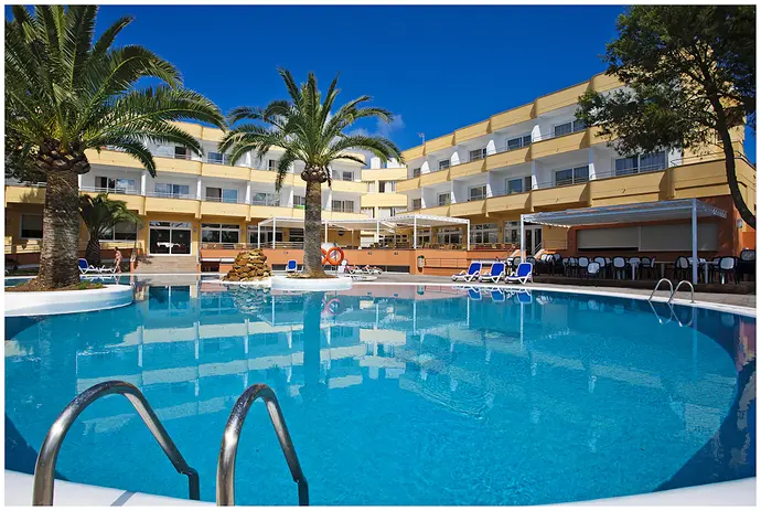 Sagitario Playa, General view