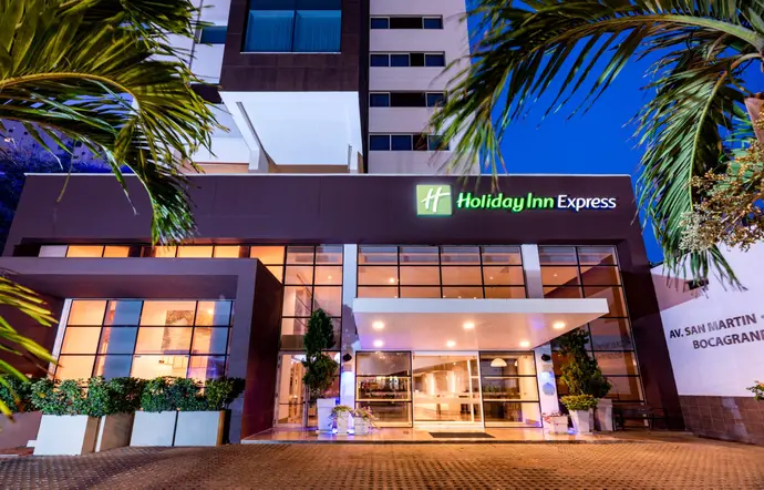 Holiday Inn Express Cartagena Bocagrande, General view