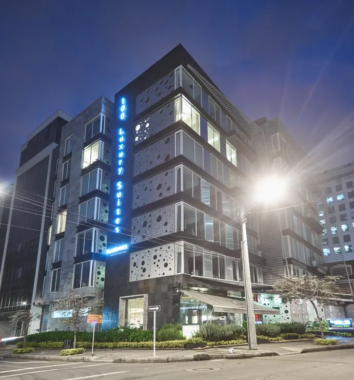 Hotel 100 Luxury Suites, General view