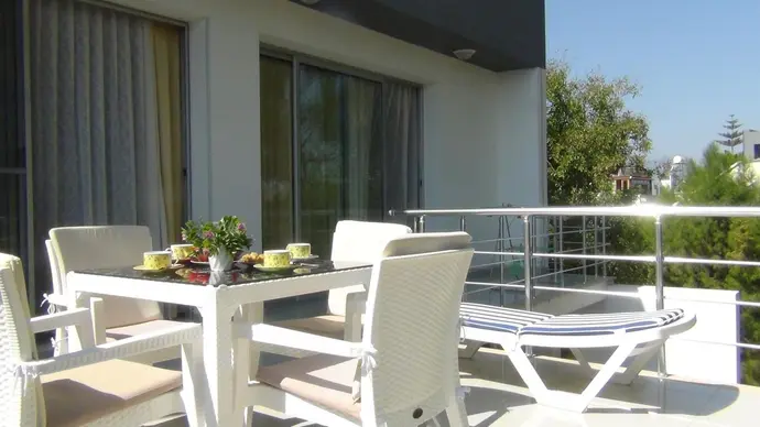 Magic Beach Apartments, 