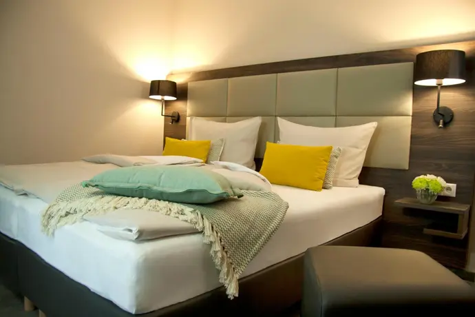 Hotel Am Moosrain Garni, 