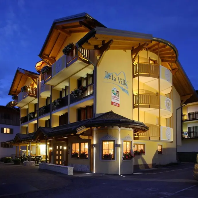 Hotel De la Ville, 