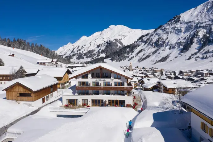 Hotel Schranz - Ski In & Ski Out, 