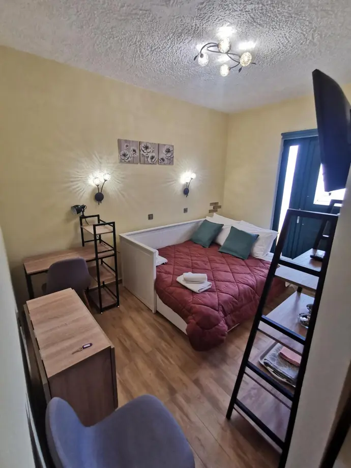 Serafi Cozy Rooms, 