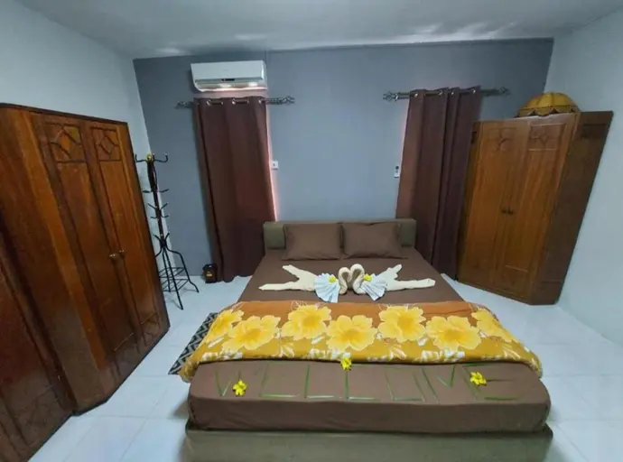 Justice Seaview Apartment, 