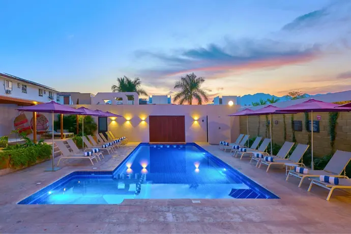 City Express Plus by Marriott Puerto Vallarta, 