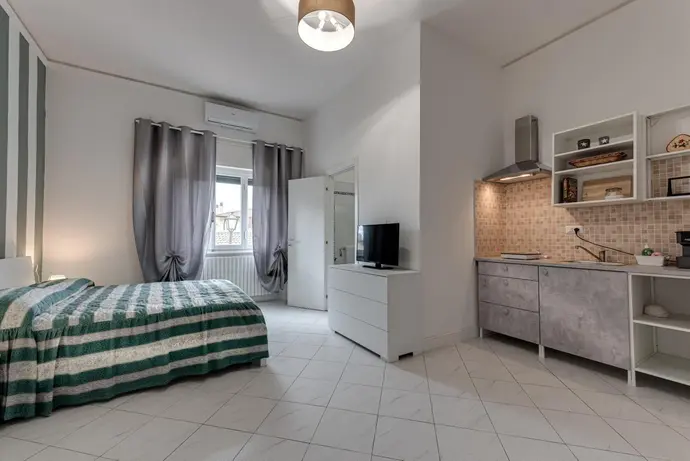 Ursa Apartment, 