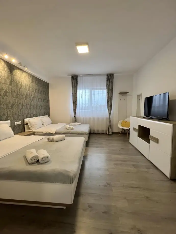 Salt Mine Retreat - Free Parking, 