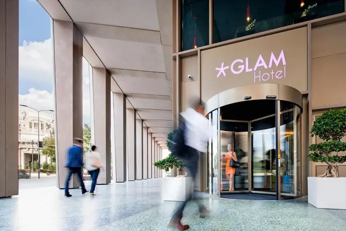 Glam Milano, 