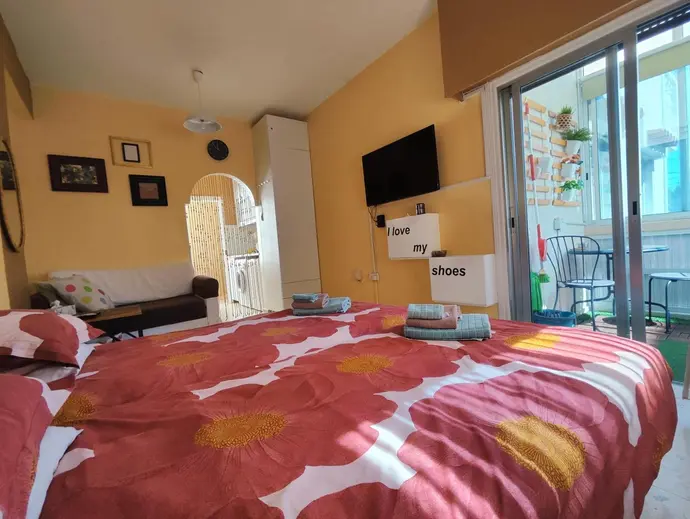 Elena Holiday Apartment, 