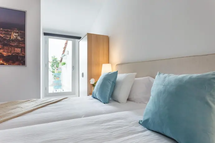 Apartamentos Cornellalux, 