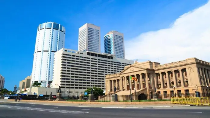 City Break, Colombo Stopover