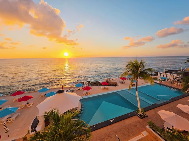 Coral Princess Hotel & Dive Resort