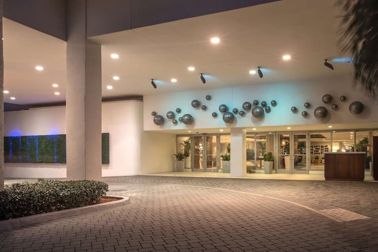 Doubletree Resort by Hilton Hollywood Beach