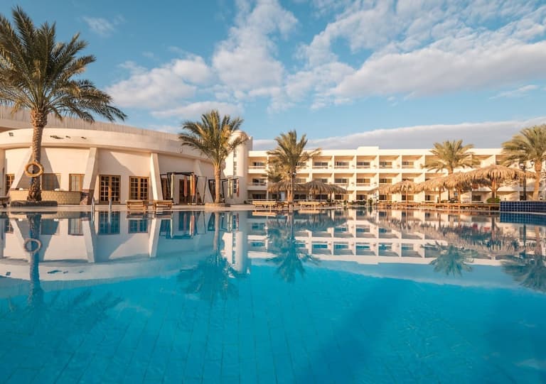 Hurghada Long Beach Resort