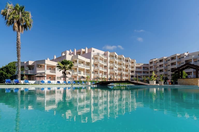 TURIM Estrela do Vau Hotel