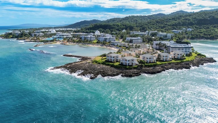 Grand Palladium Lady Hamilton Resort & Spa All Inclusive