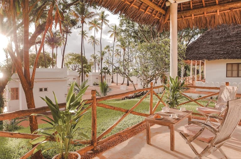 Diamonds Mapenzi Beach