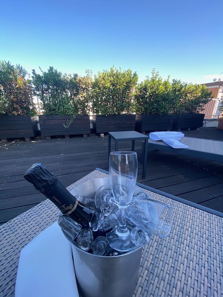 Hotel Card International