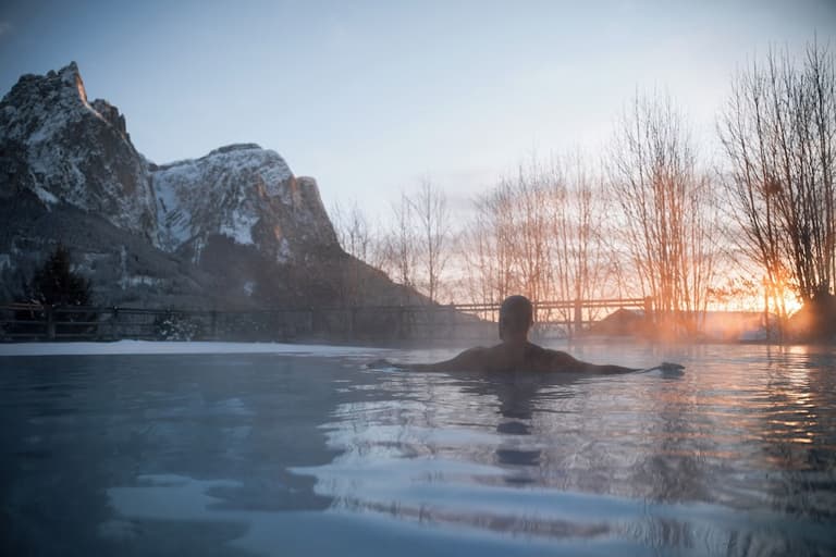 Sonus Alpis - Adults Only