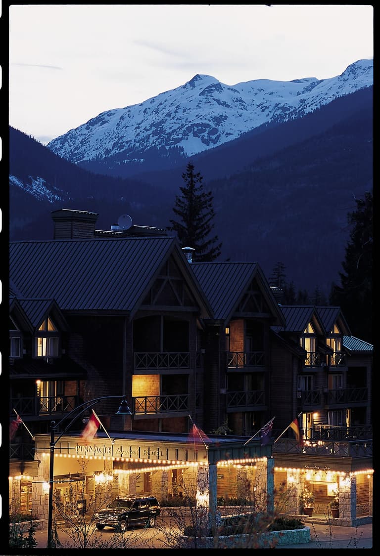 Pinnacle Hotel Whistler
