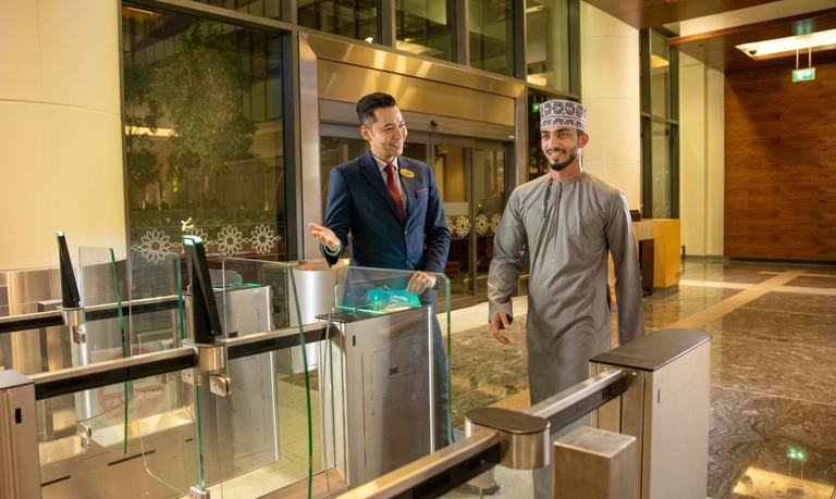 Image - Primeclass Fast Track Service